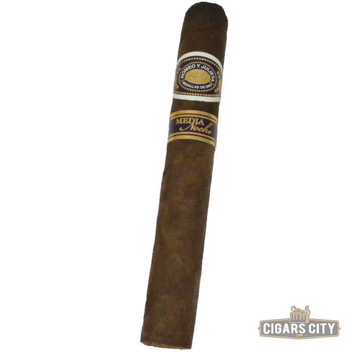 Romeo y Julieta Media Noche Toro – Box of 20