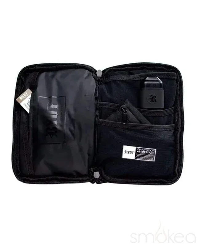 RYOT Medium PackRatz Carbon Series Pipe Case